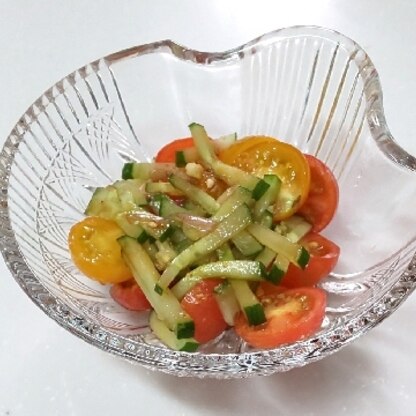 sunflowersさん♡レポありがとうございます♥️
家で収穫した野菜で作りました☘️(ミニトマトです)
明日の朝いただきます！素敵レシピありがとうございます